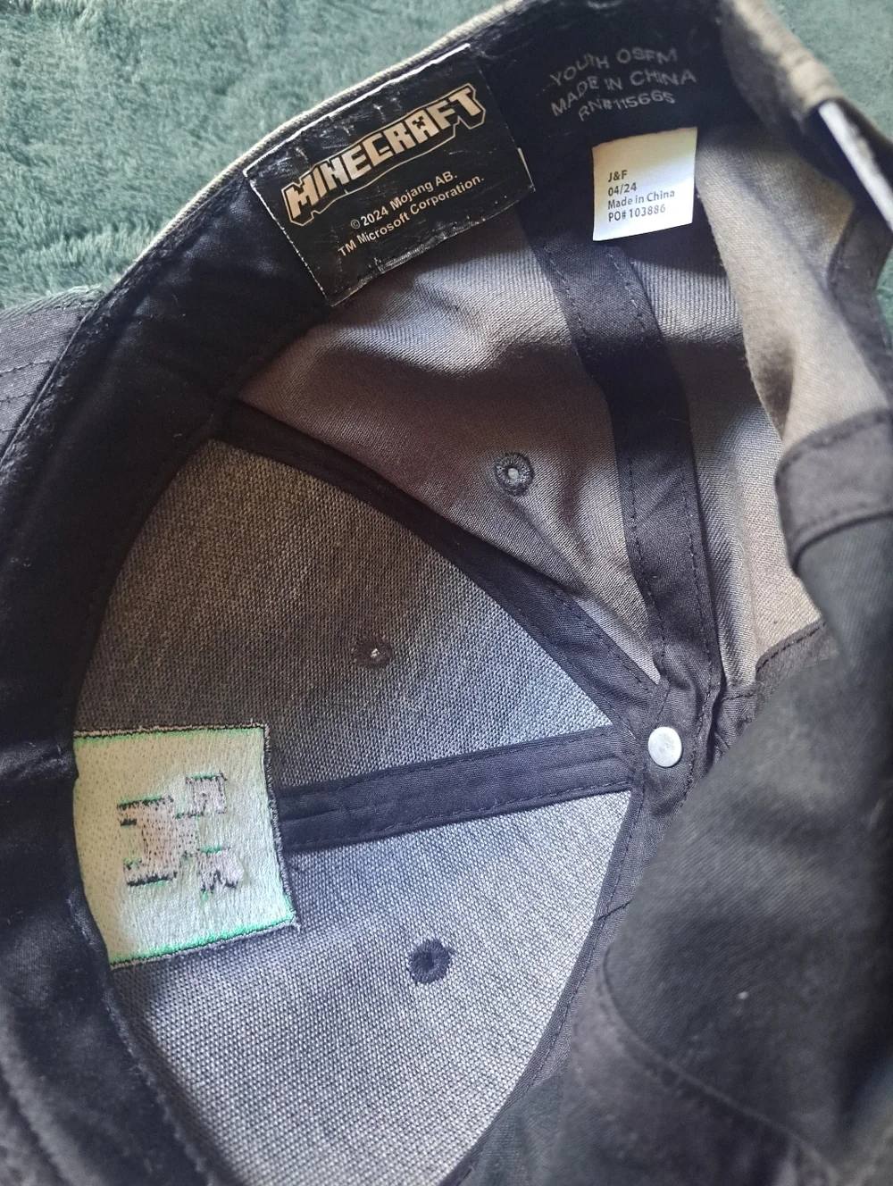 MINEGRAFT Two-Tone Black and Gray Cap with Mint Green Pixel Badge